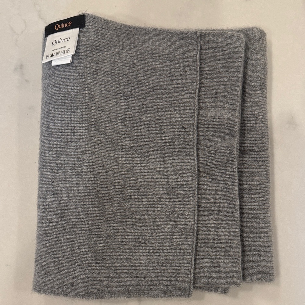 Quince Soft Gray Knit Scarf (never worn)